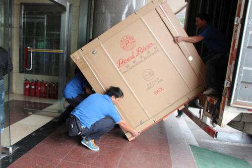 巴中钢琴贵重工艺品无忧运
